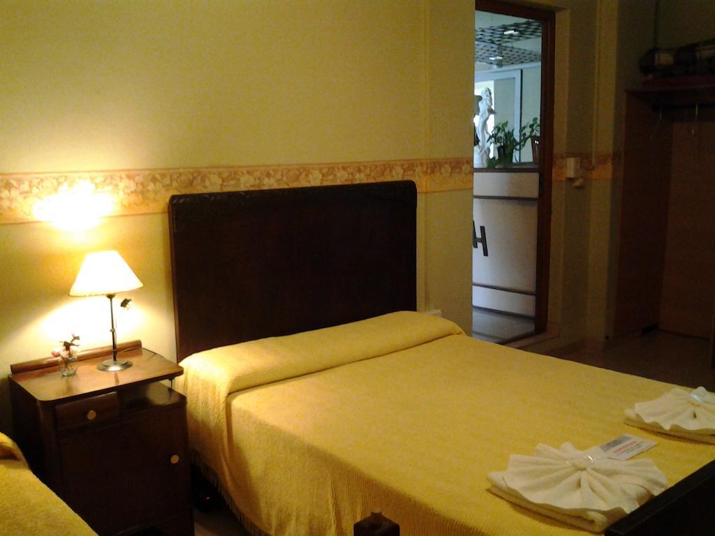 Hotel Ideal 3*